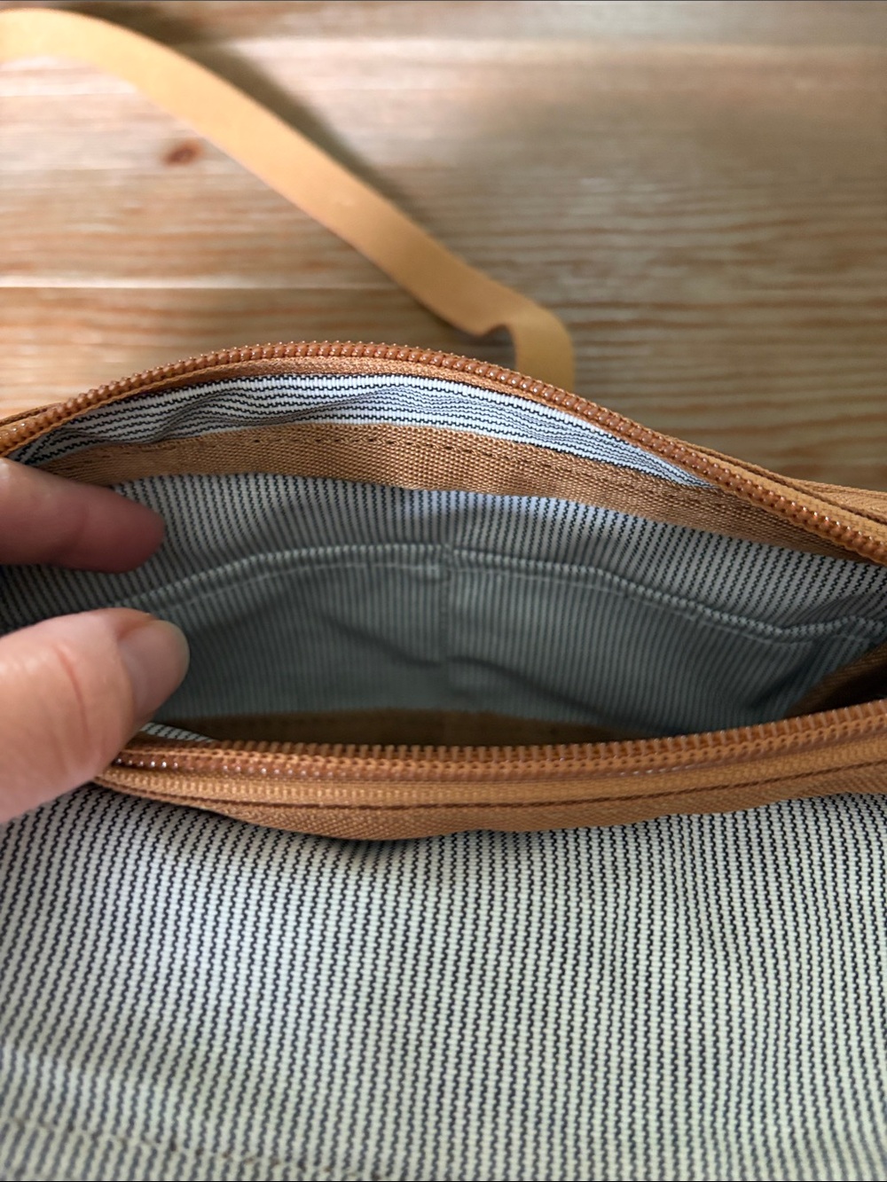 Carhartt Horizontal Crossbody View 3